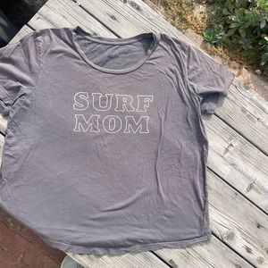 Surf Mom t-shirt